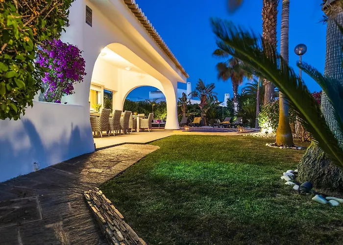 别墅 Eva By Ocvillas