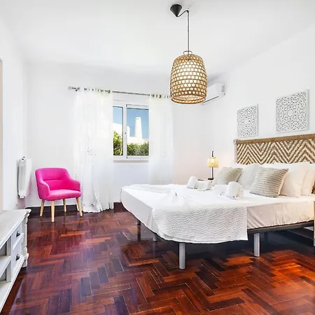 빌라 Eva By Ocvillas